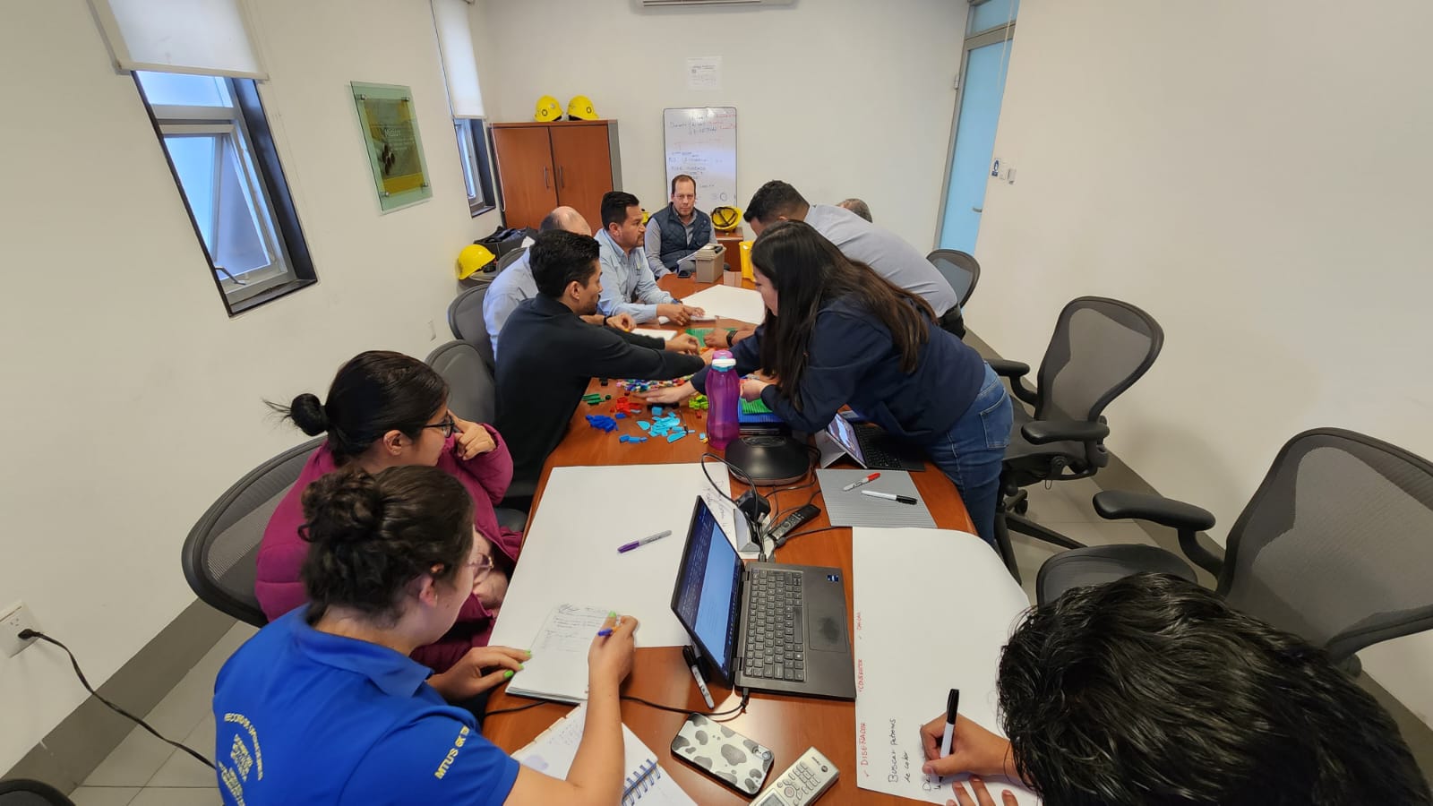 Evento con consultores